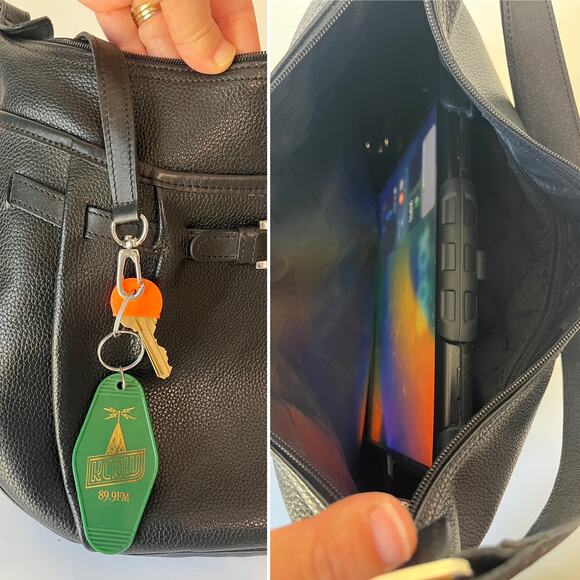 Longchamp Vintage Y2K Half Moon Crescent Belted Dark Blue Leather Shoulder Bag - Picture 7 of 11